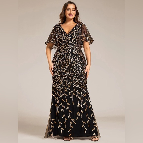 None Dresses & Skirts - 🆕 Fashion Plus Size V Neck Mermaid Sequin & Tulle Evening Dress